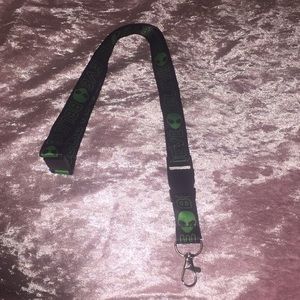 alien lanyard